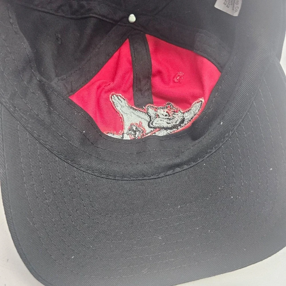 Richmond Flying Squirrels Hat Cap Strap Back One Size Red MLB Baseball New Era